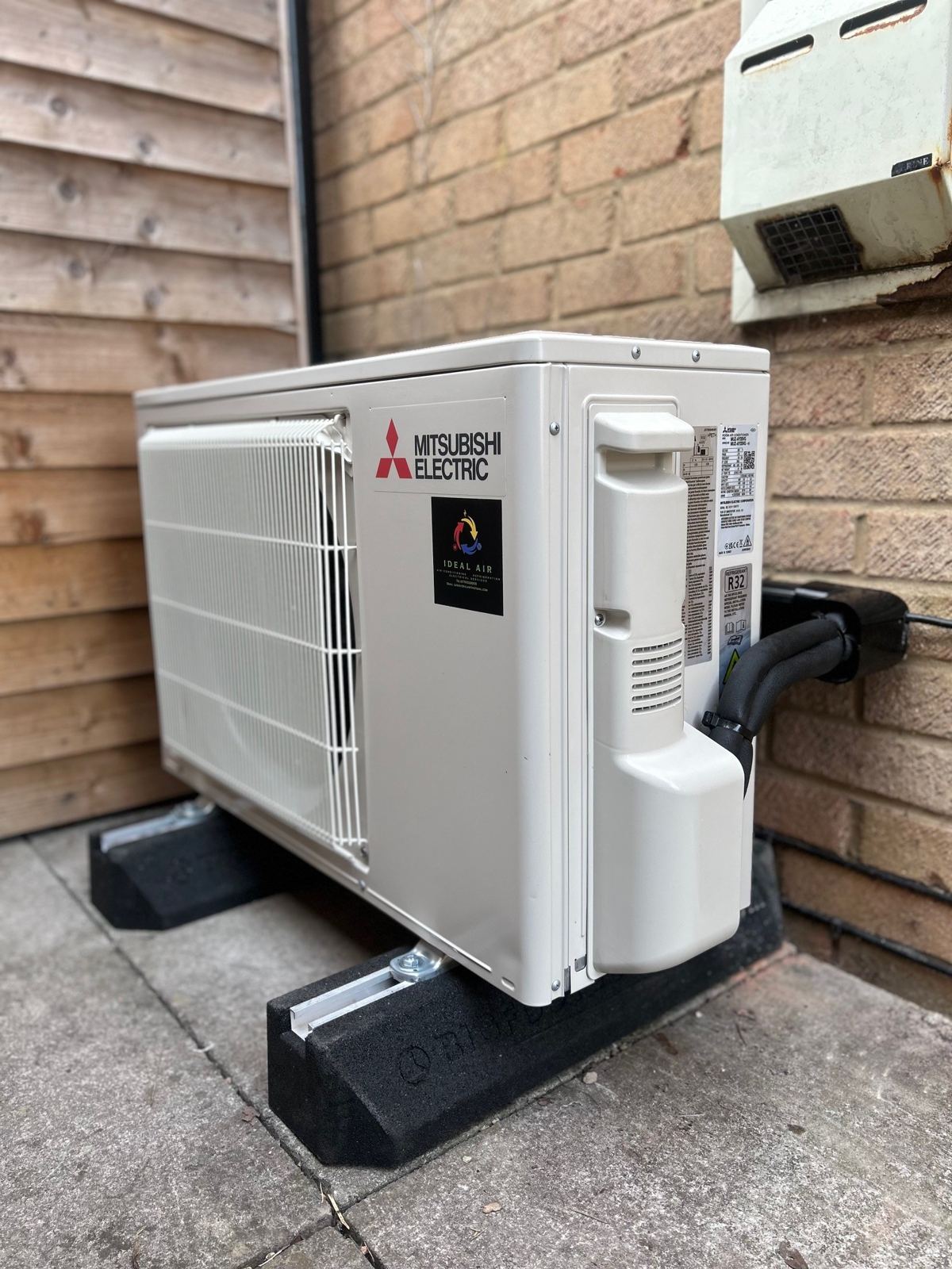 Mitsubishi Electric air conditioning outdoor unit installed by Ideal Air, Gloucestershire